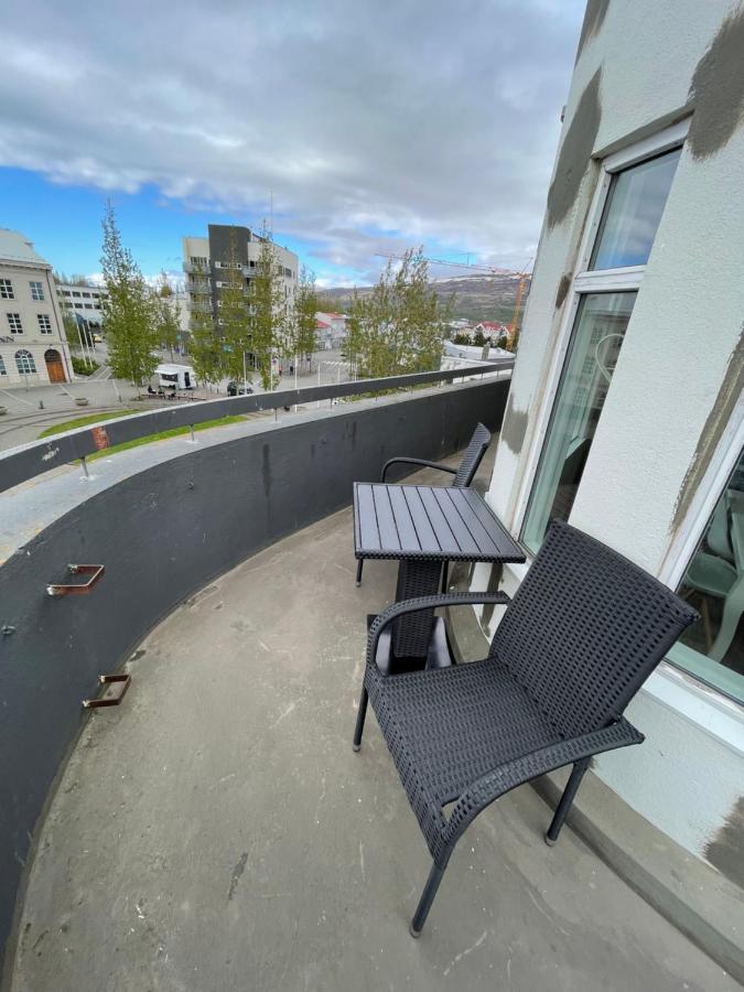 Lovely Penthouse Downtown With 3 Bedrooms Akureyri Buitenkant foto